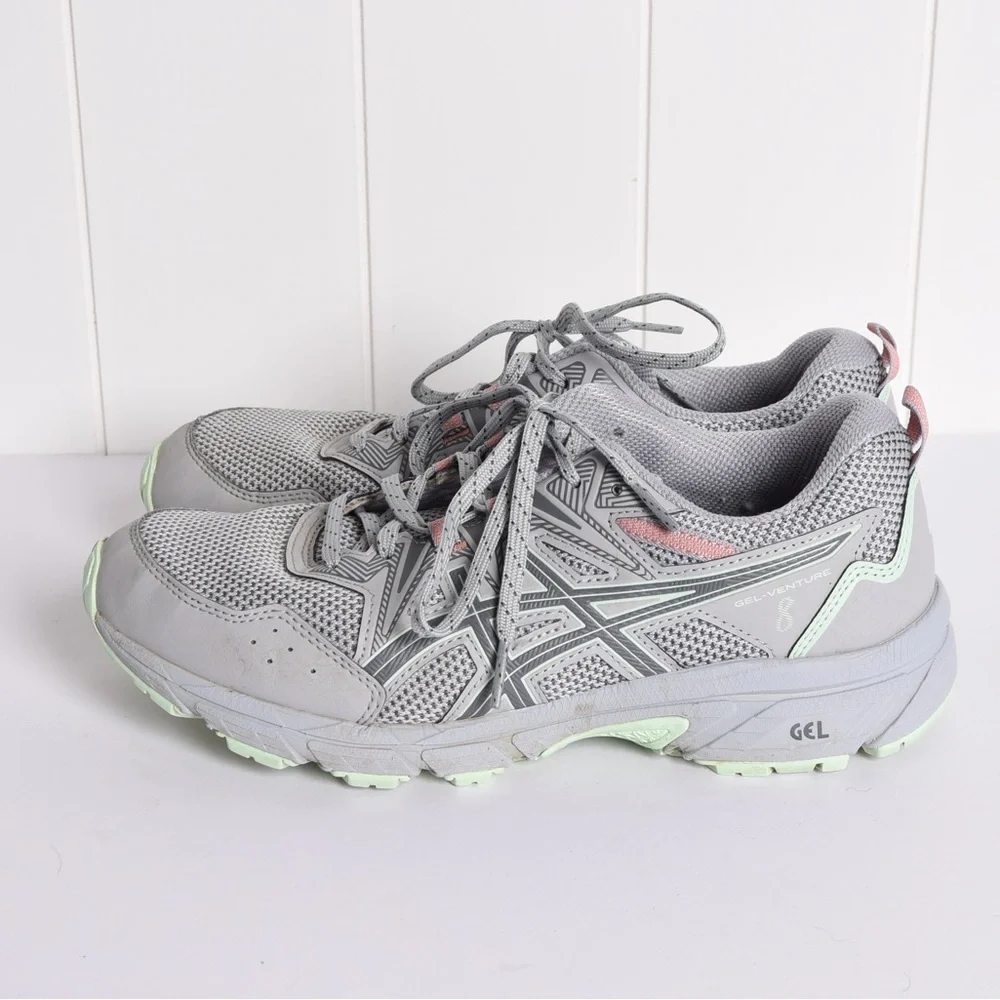 ASICS Women's‎ GEL VENTURE 8 running shoes; gray, green, and pink; size 8.5 WIDE